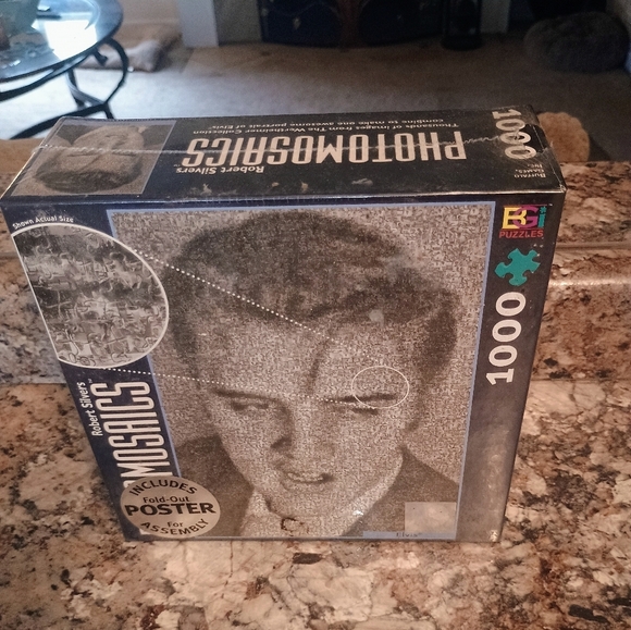Photomosaics 1000 Piece Elvis Puzzle By Robert Silvers. New Inbox - Picture 2 of 5